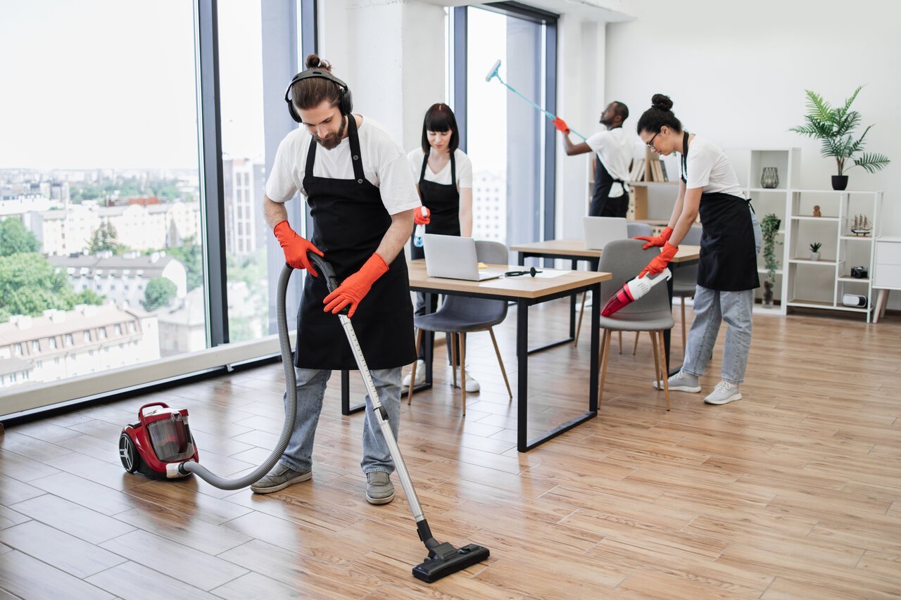 18b7d-cleaning-services-uk.jpg